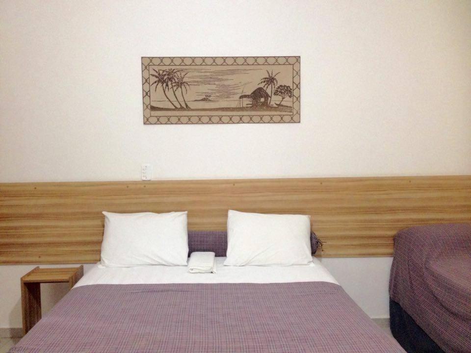 Pousada Parque Suites Estacionamento E Piscina Guaruja Room photo