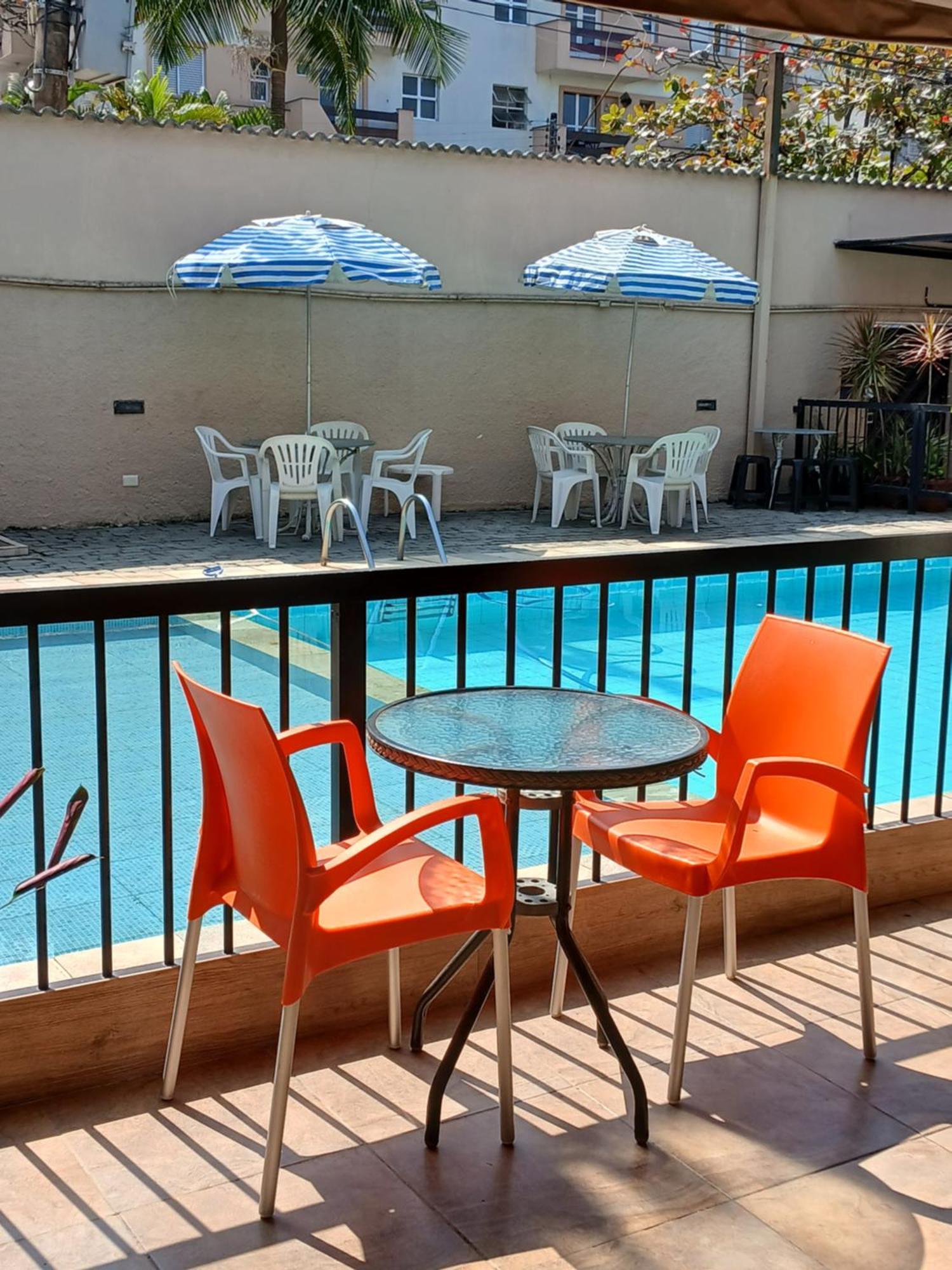 Pousada Parque Suites Estacionamento E Piscina Guaruja Exterior photo