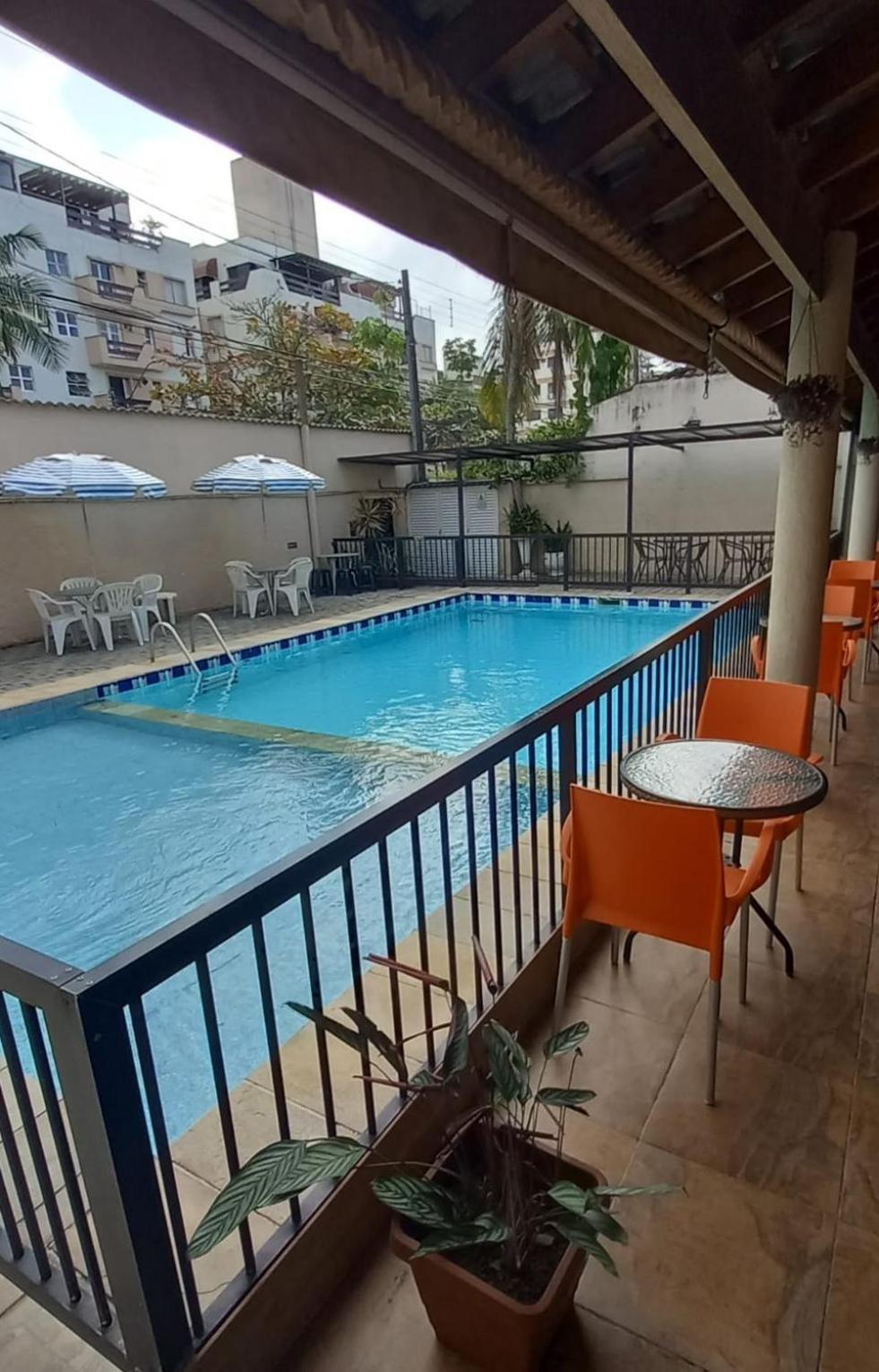 Pousada Parque Suites Estacionamento E Piscina Guaruja Exterior photo